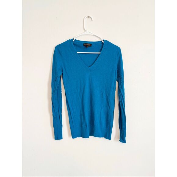 Banana Republic Sweaters - Banana Republic Merino Wool Sweater